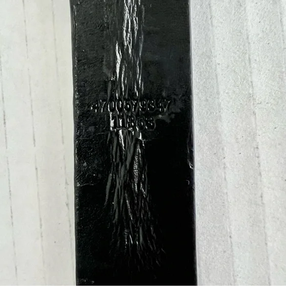 Ralph Lauren Classic Chic Black Leather Textured Belt Women’s M Gold Logo Charm - Picture 10 of 10